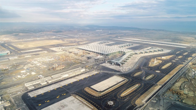 İstanbul yeni havalimanında ilk uçuş 31 Ekim'de yapılacak.