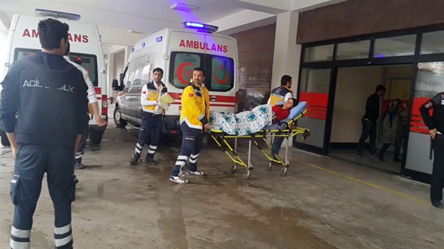 Yaralılar, 112 Acil Servis ekiplerince ilçedeki hastanelere kaldırıldı. Fotoğraf: Arşiv