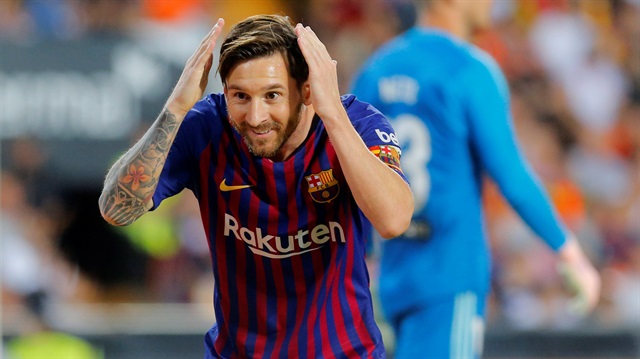 Messi, Barcelona formasıyla çıktığı 648 maçta 563 gol atarken 240 da asist yapma başarısı gösterdi.
