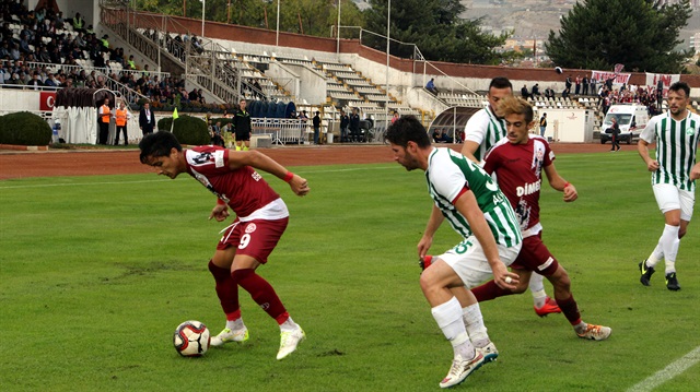 Tokatspor, kendi sahasında Sivas Belediyespor'a 2-1 mağlup oldu.