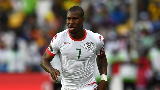 Burkina Faso Milli Takımı ile 51 maça çıkan Nakoulma, 13 gol kaydetti.