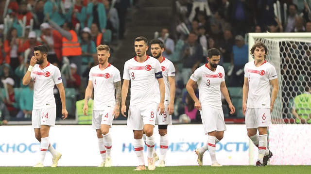 UEFA Uluslar B Ligi maçında Rusya’ya konuk olan A Milliler rakibine 2-0 yenildi.