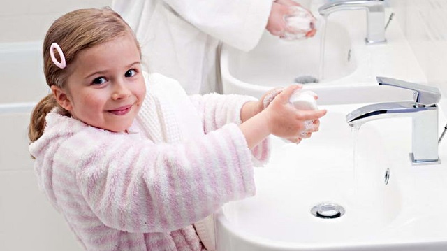 Bulaşıcı hastalıklar, yıkanmayan eller sebebiyle hızla yayılır.
