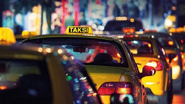 Ticar taksilerle ilgili bildiri Vali Vasip şahin'in imzasını taşıyor.