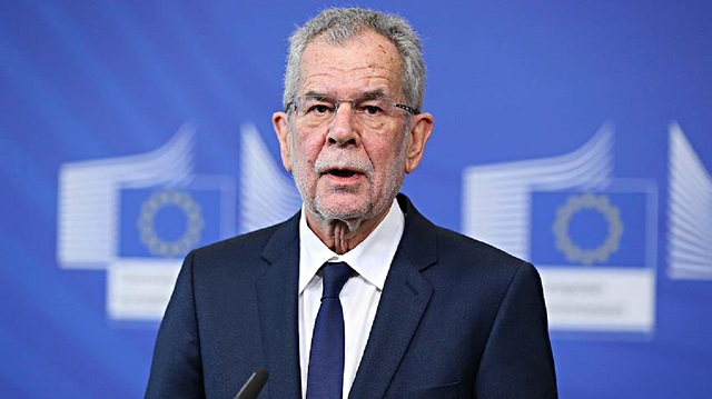 Alexander Van der Bellen