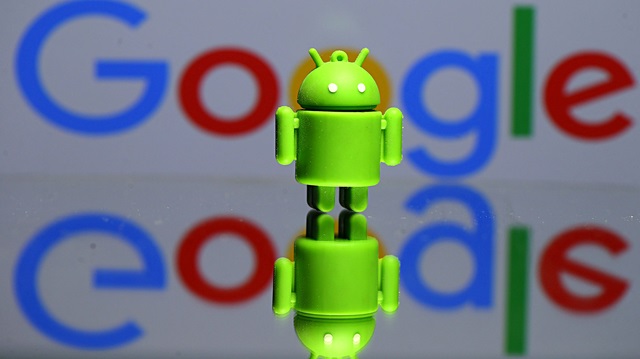 Google, Android işletim sisteminde piyasa hakimiyetini kötüye kullandığı gerekçesiyle AB tarafından 4.3 milyar avro para cezası aldı.