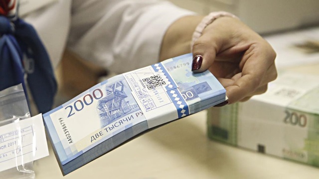 Rusya merkez bankası, dolar dışı anlaşmaların miktarının  yüzde 10 ile 20 arasında olduğunu açıkladı.