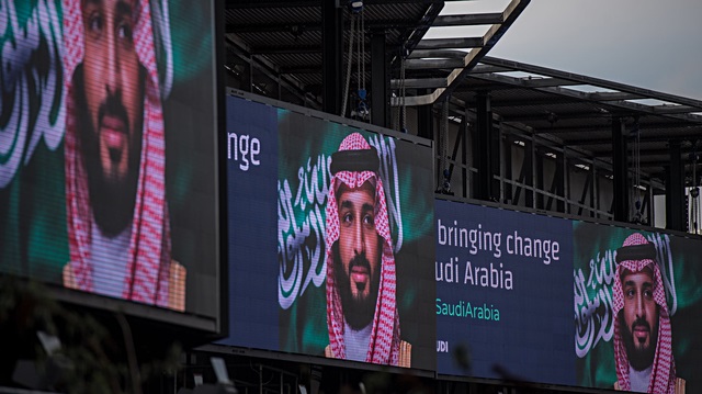 Suudi Arabistan Veliaht Prensi Muhammed bin Selman gözetiminde kurulan bir sosyal medya ekibi, muhalifleri susturmak için kampanyalar düzenledi