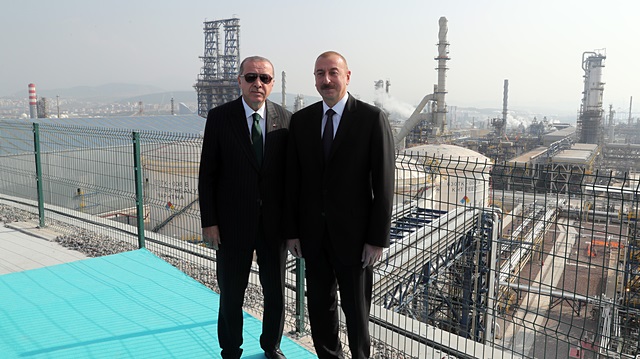 Cumhurbaşkanı Erdoğan Azerbaycan Cumhurbaşkanı Aliyev ile Star Rafinerisi'ni gezdi.