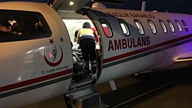 7 aylık Muhammed Emir bebek ambulans uçakla İstanbul'a sevk edildi.