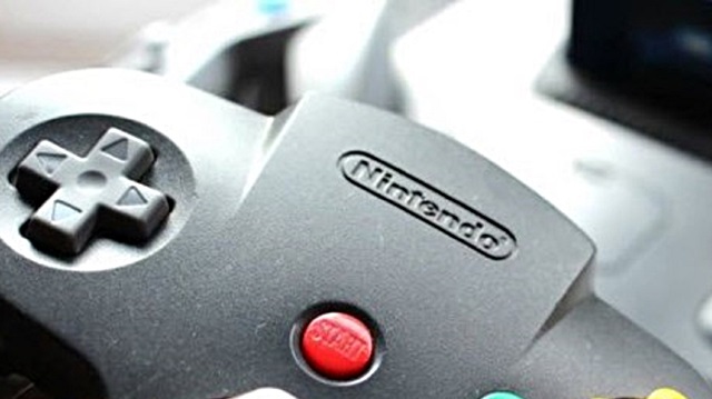 Nintendo 64 Classic Mini'nin fotoğrafları, mikro blog sitesi Twitter kullanıcısı Carl Brennand tarafından paylaşıldı