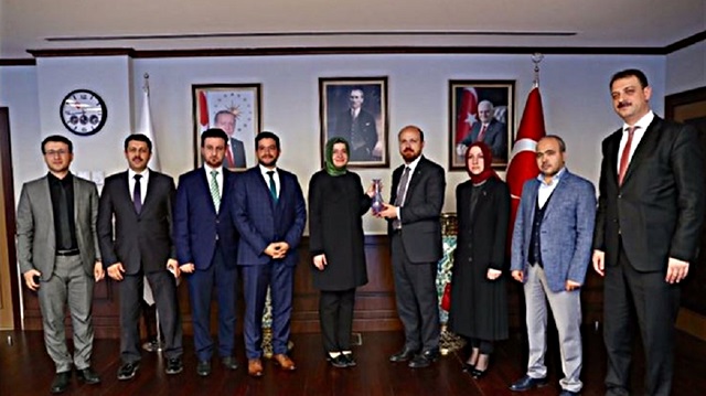 Türkiye Gençlik Vakfı Yüksek İstişare Kurulu Üyesi Bilal Erdoğan, Aile ve Sosyal Politikalar eski Bakanı Fatma Betül Sayan Kaya 