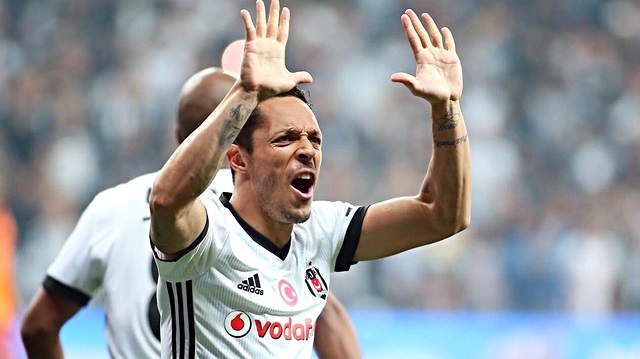 Adriano bu sezon Beşiktaş'la 5 lig maçına çıktı.