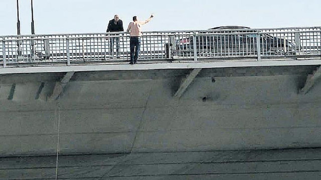 2,5 yıl önce Erol Çetin isimli şahıs 15 Temmuz Şehitler Köprüsü'nde intihar etmişti. 