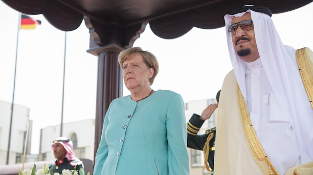 Arşiv: Almanya Başbakanı Merkel, Suudi Arabistan Kralı Selman