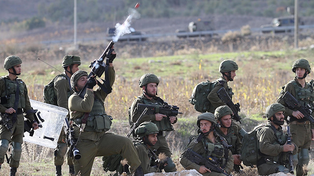 Arşiv: İsrail işgal güçleri, Filistinlilere saldırılarında hedef gözeterek saldırıyor.