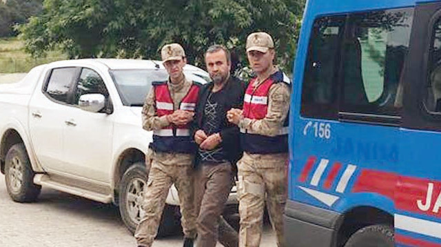 Seri katil Mehmet Ali Çayıroğlu, çıkarıldığı mahkemece tutuklanarak cezaevine gönderilmişti.