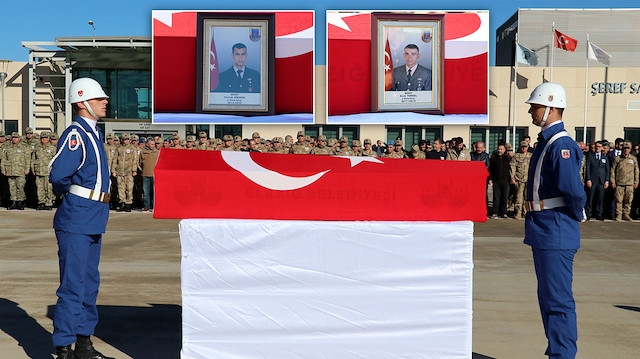 Şehit askerlerimizin Elazığ'daki askeri törenle son yolculuklarına uğurlandı.