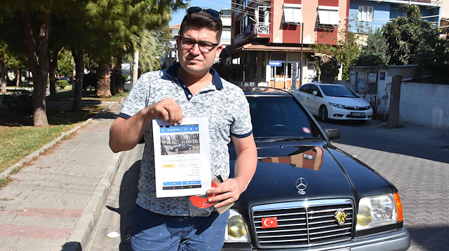 İzmir'de oturan Ferit Uraz (29), aracının, internetten kendisinden habersiz 29 bin liradan satışa çıkarıldığını öğrenince şok yaşayıp emniyete başvurmuştu.