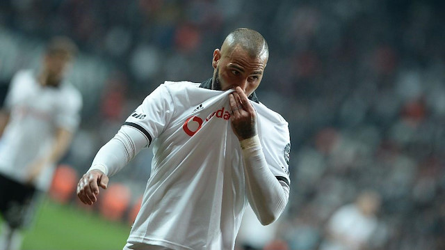 Quaresma Genk maçında taraftarlar tarafından ıslıklandı.