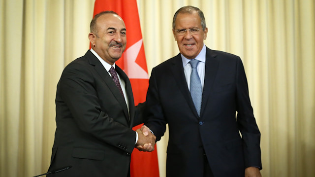 Russia's Foreign Minister Sergei Lavrov and his Turkish counterpart Mevlüt Çavuşoğlu.