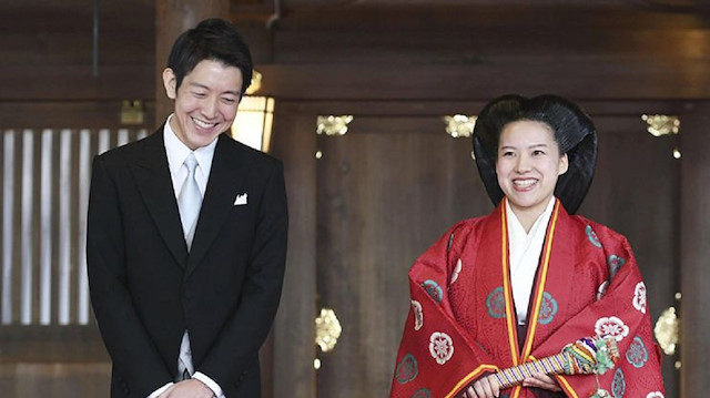 Japonya prensesi Ayako ile iş adamı Kei Moriya. 