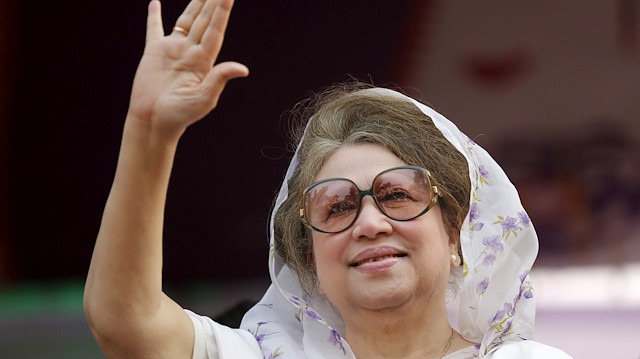 Begüm Halide Ziya Bangladeş'in 1991-1996 ve 2001-2006 arasında görev yapan ilk kadın başbakanı. 