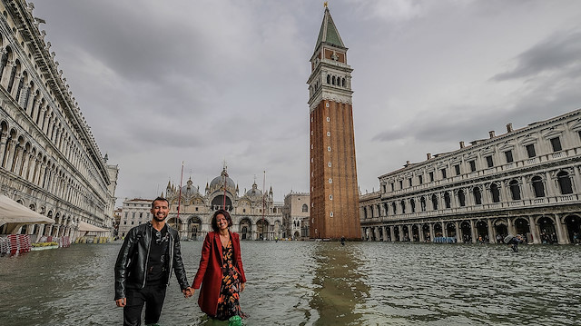 Venedik’te sel başkadır: Şehrin dörtte üçü sular altında