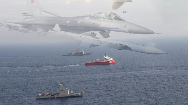 Türkiye'nin Doğu Akdeniz'deki enerji araştırma gemileri Türk Hava Kuvvetleri'nce korunuyor.