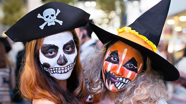 'Halloween' tehlikesi: Gençleri korkuyla zehirliyor