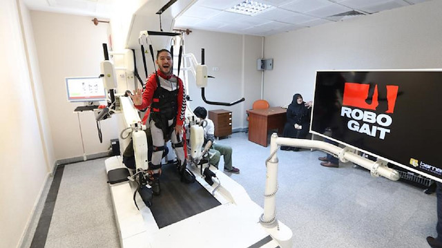 Rize'de hastanın Erdoğan'dan talep ettiği robotik yürüme cihazı hizmete girdi.