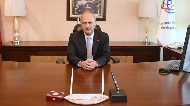 Ulaştırma ve Altyapı Bakanı Mehmet Cahit Turhan