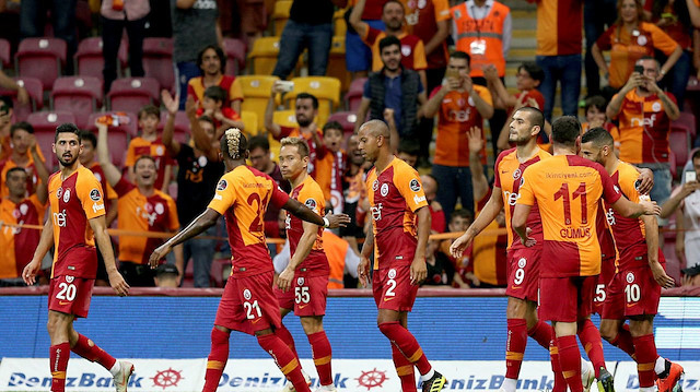 Galatasaraylı futbolculardan ve teknik heyetten ortak tepki