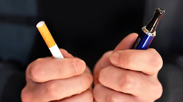 Sigara, kanser başta olmak üzere birçok ölümcül hastalığa davetiye çıkarıyor.