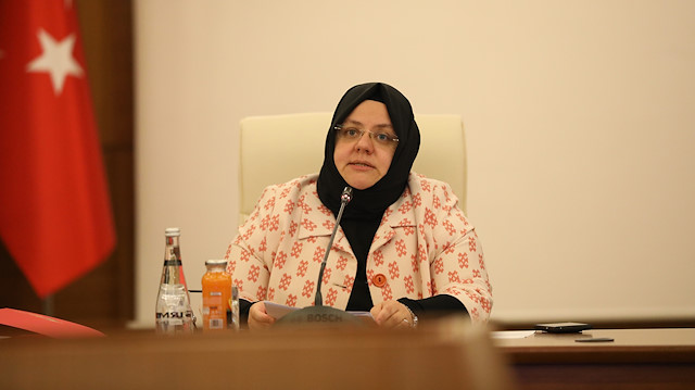 Aile, Çalışma ve Sosyal Hizmetler Bakanı Zehra Zümrüt Selçuk, 15 Ekim 2018 tarihinde düzenlenen Üçlü Danışma Kurulu toplantısına başkanlık etmişti.