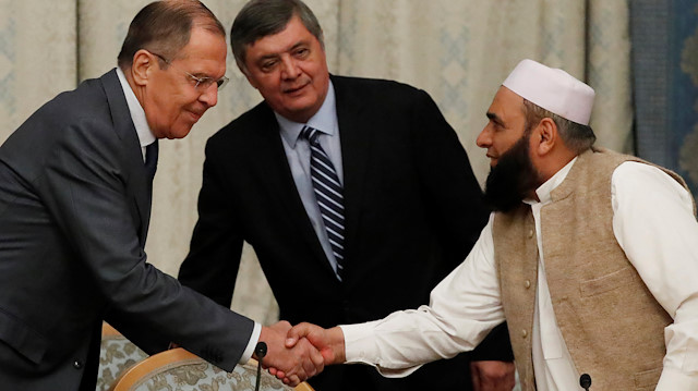 Rusya Dışişleri Bakanı Sergey Lavrov, Taliban temsilcisi ile görüştü. 