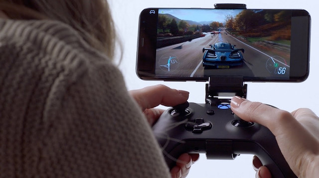 Samsung akıllı telefon sahipleri, Xbox oyunlarını akıllı telefonlarından konsol kalitesinde bir deneyim ile oynayabilecekler.