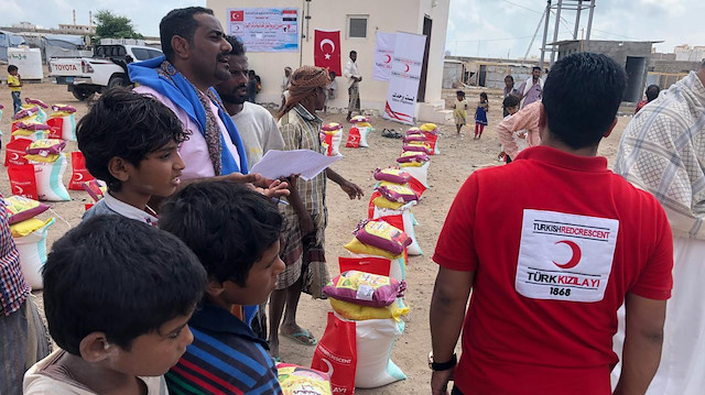 Türk Kızılayı bugün Yemen'de 150 koli gıda yardımı yaptı.