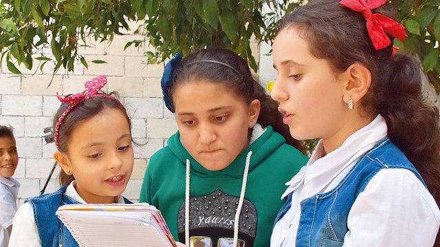 İlk etapta 80 çocuk Türkçe öğrenmeye başladı. 