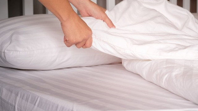 Huzursuz bacak sendromuna karşı uyurken çarşafınızın altına kalıp sabun koyun. 