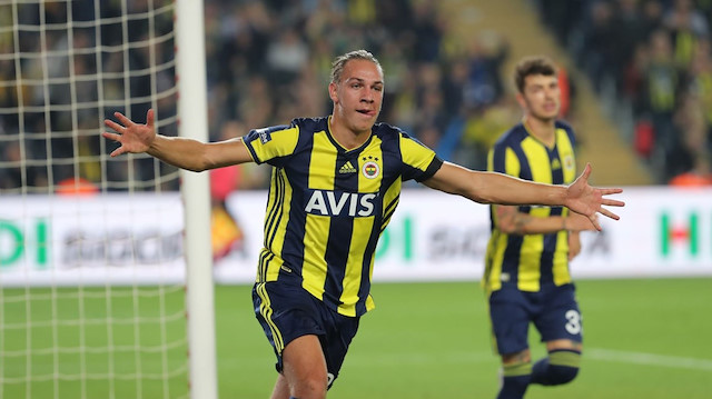 Michael Frey, Fenerbahçe formasıyla bu sezon çıktığı 15 maçta 4 gol attı.