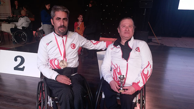 Turkish dancers claim gold, silver, bronze at 2018 World Para Dance Sport European Championships in Poland