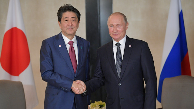 Japanese Prime Minister Shinzo Abe and Russian President Vladimir Putin