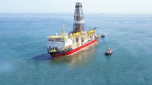Tuna Bloğu’nda Romanya yıllardır doğal gaz ve petrol çıkarıyor.