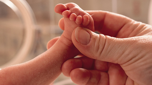 El kadar doğup gül gibi bakılan prematüre bebeklerin günü: 17 kasım