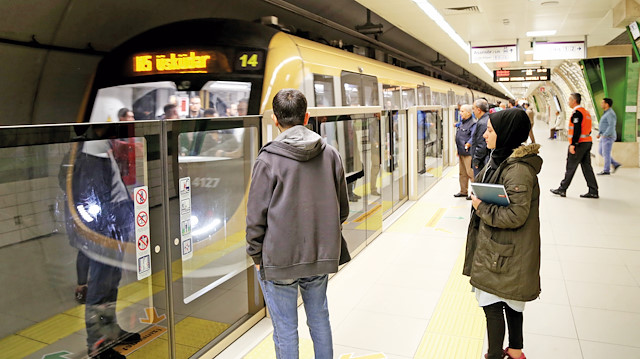 İstanbul'daki sürücüsüz metro hattı tek seferde bin 620 kişi taşıma kapasitesiyle üçüncü sırada yer aldı.