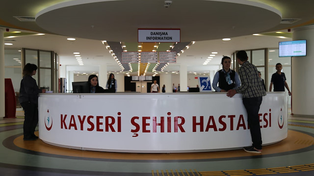 Kayseri Şehir Hastanesi'nde 6 ayda 1 milyon 72 bin hasta polikliniklerde tedavi oldu.