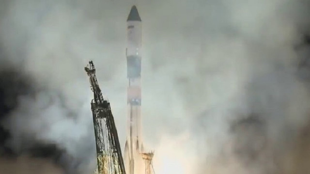 روسيا تطلق بنجاح صاروخ "سويوز إف جي"