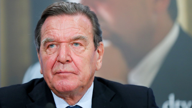 Almanya eski Başbakanı Gerhard Schröder