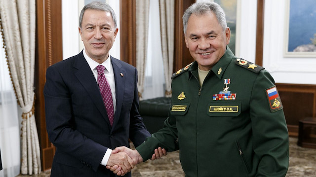 Milli Savunma Bakanı Hulusi Akar ve Rusya Savunma Bakanı Sergey Şoygu
